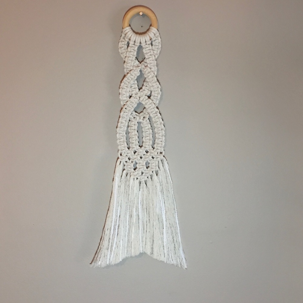 Macrame wall art - Picture 1 of 1